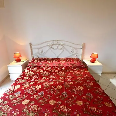 Villa Sleeps 7 Air Con Wifi *